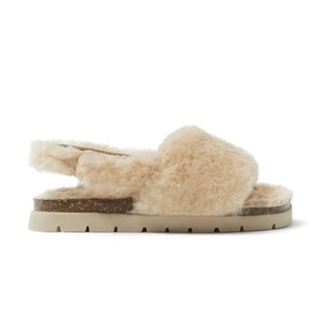 NWOT Zara kids baby/faux shearling sandals